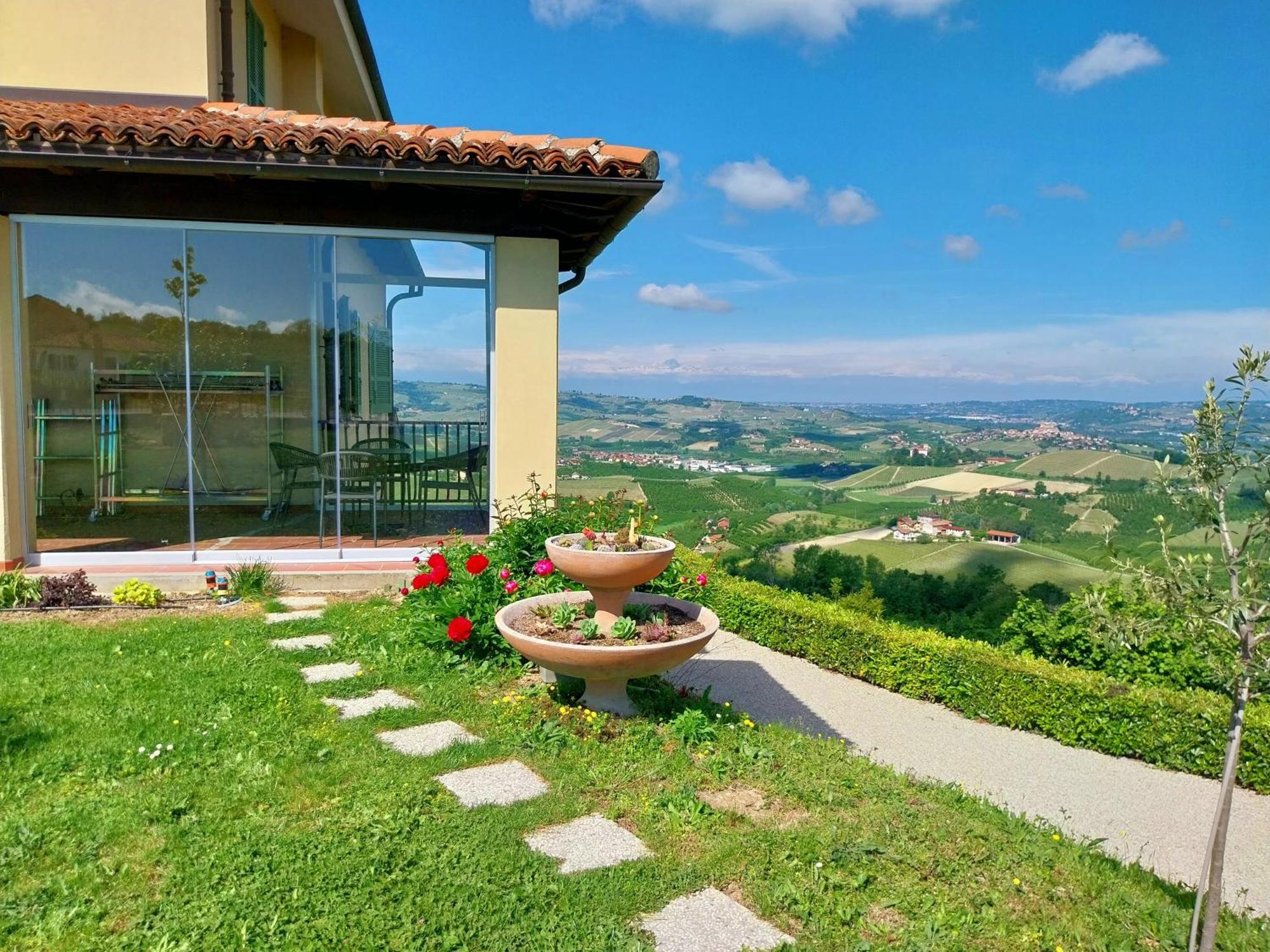Villa Bellavista Alba, B&B Exterior photo